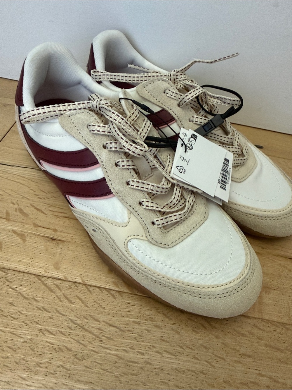 Zara Women's Sneakers in White, Cream & Burgundy